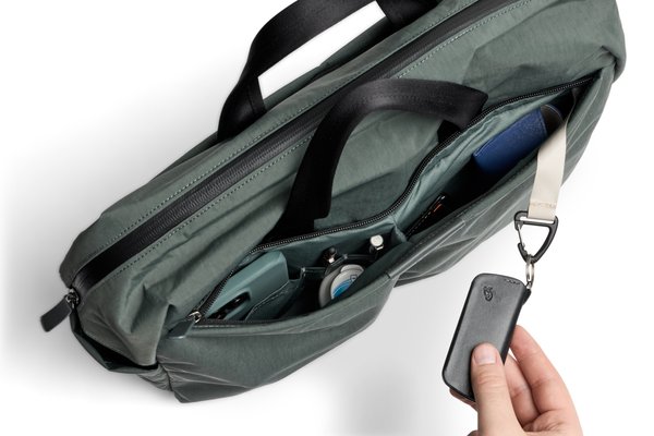Bellroy Tokyo Work Bag: The divided front pocket includes a key attachment.