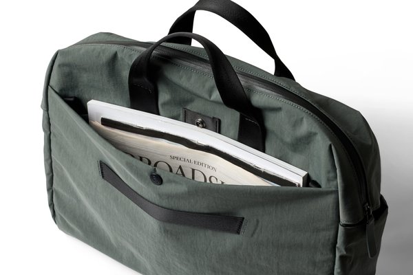 Bellroy Tokyo Work Bag: The rear document area offers a separate place for thin papers.
