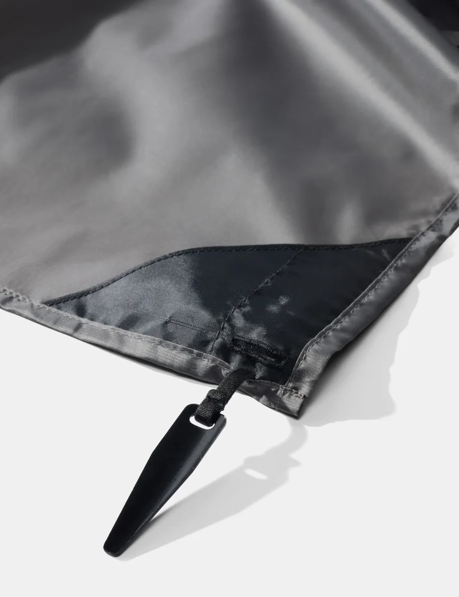 Matador Pocket Blanket 4.0 corner detail