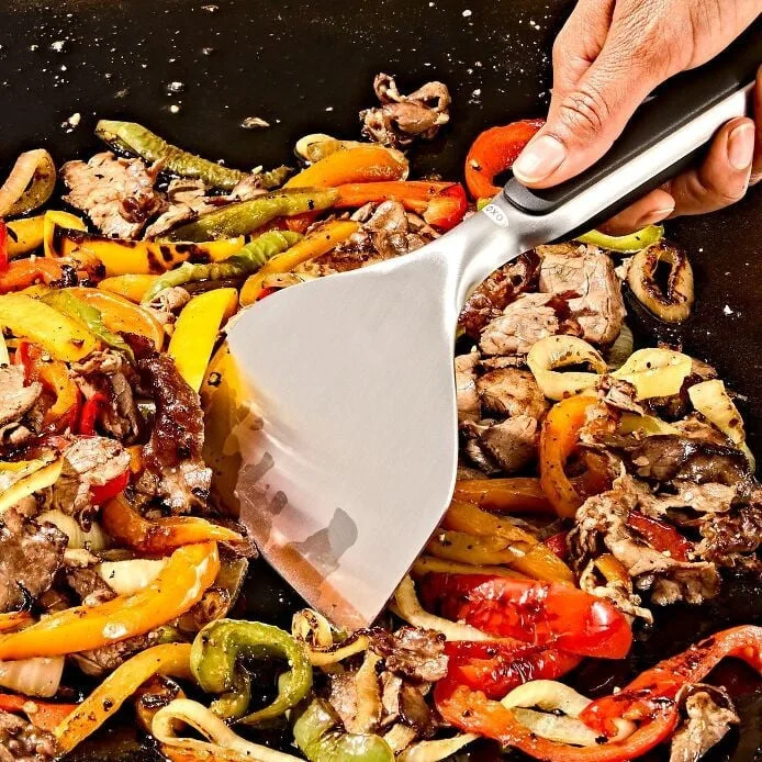 OXO Griddle Scraper — product detail 7