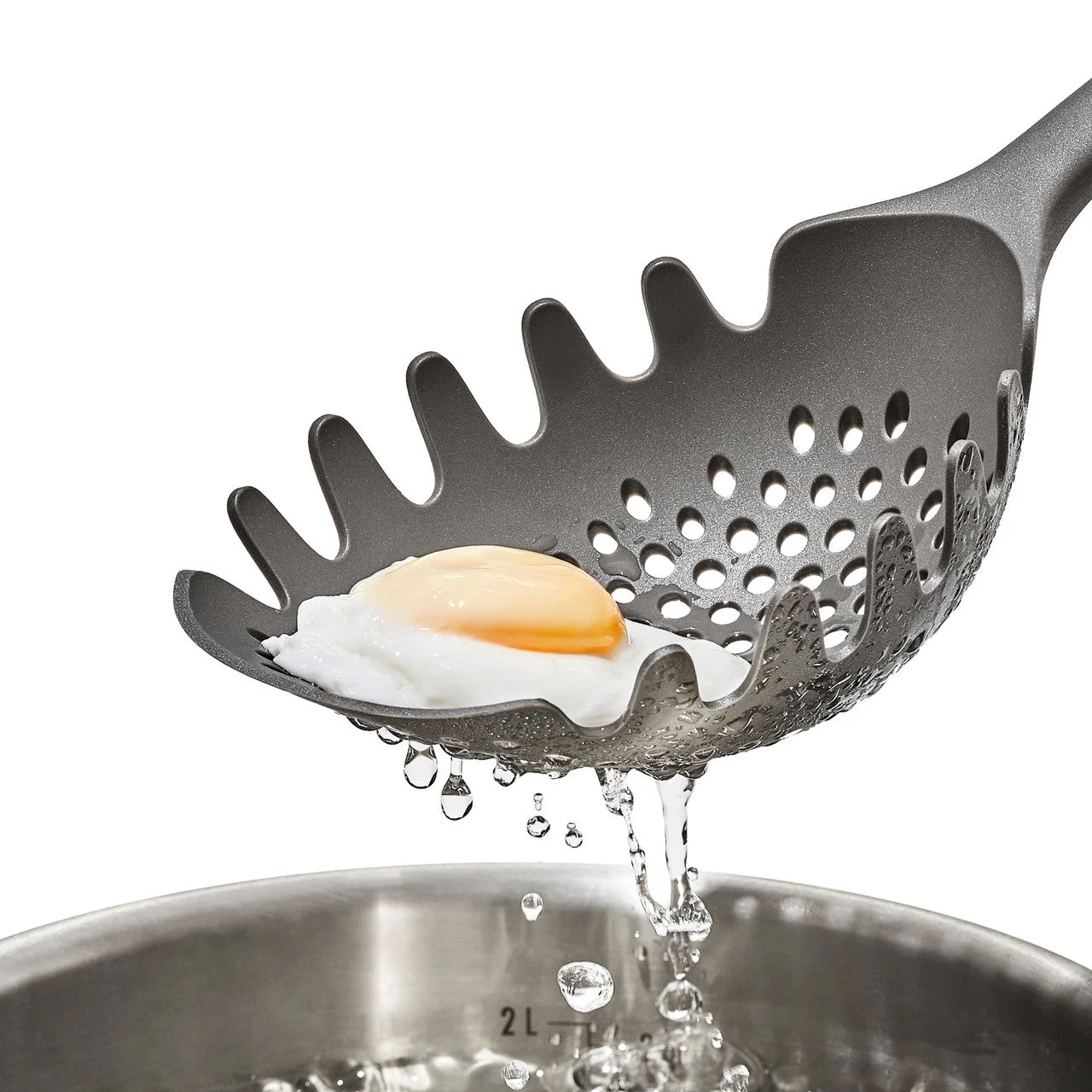 OXO Pasta Scoop Strainer — product detail 3