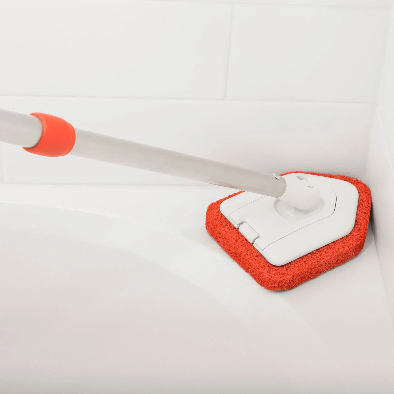 OXO Extendable Tub & Tile Scrubber — product detail 3
