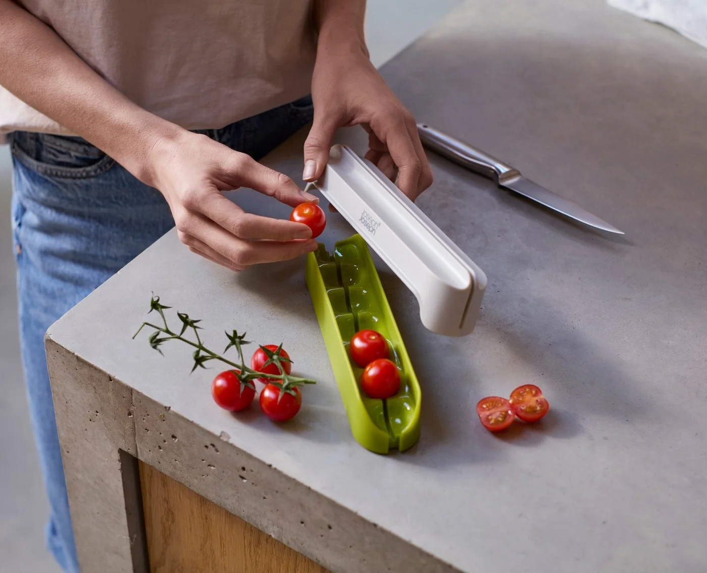 Joseph Joseph Halve-It™ Food Slicing Tool — product detail 3