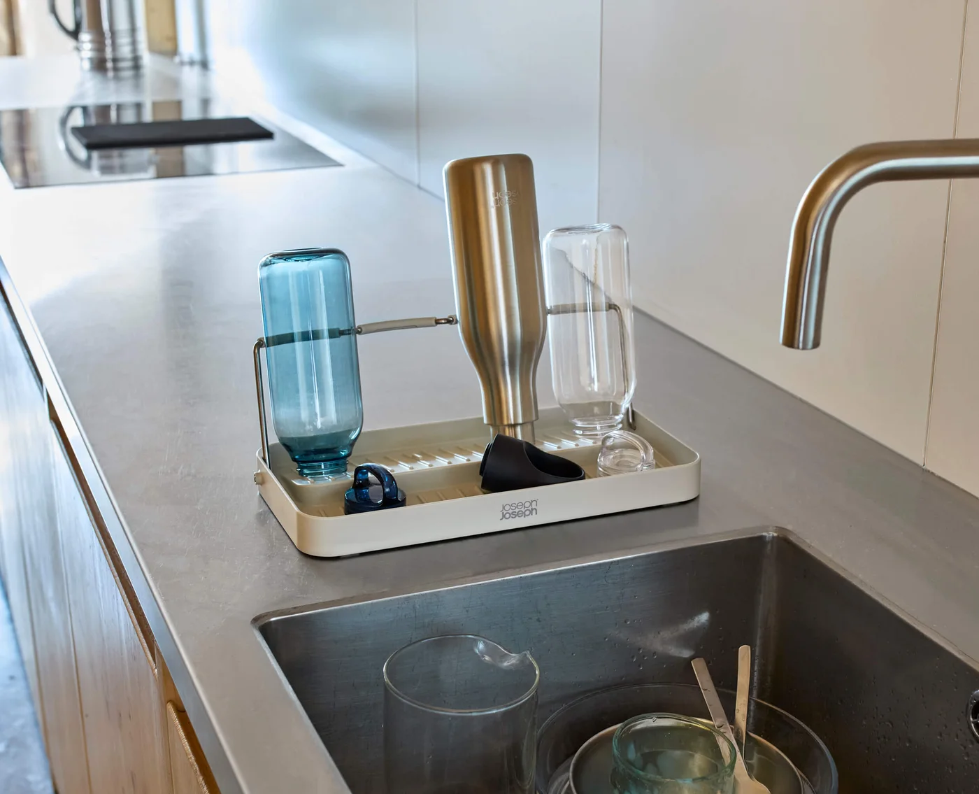 Joseph Joseph DrySmart™ Folding Bottle Drying Rack — product detail 2