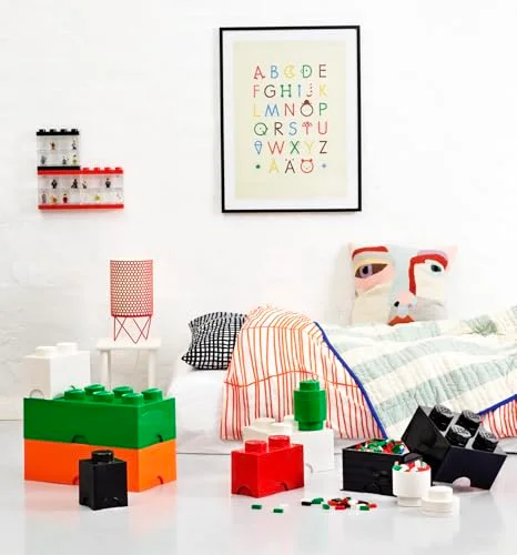 Stacking-style room reference shows separately sold storage bricks in multiple colours.