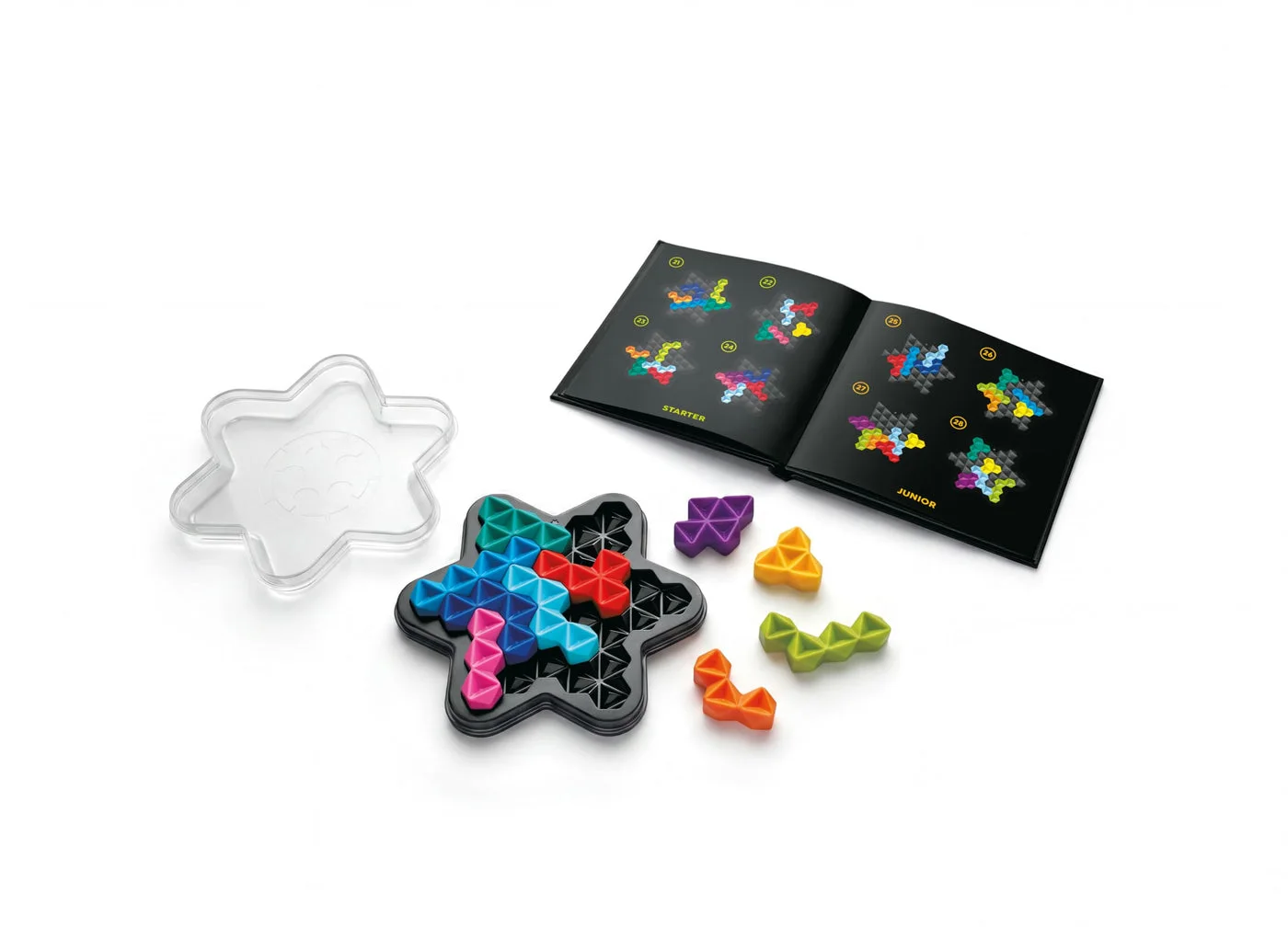 The clear cover, loose pieces and printed challenge booklet of IQ Deluxe Star.