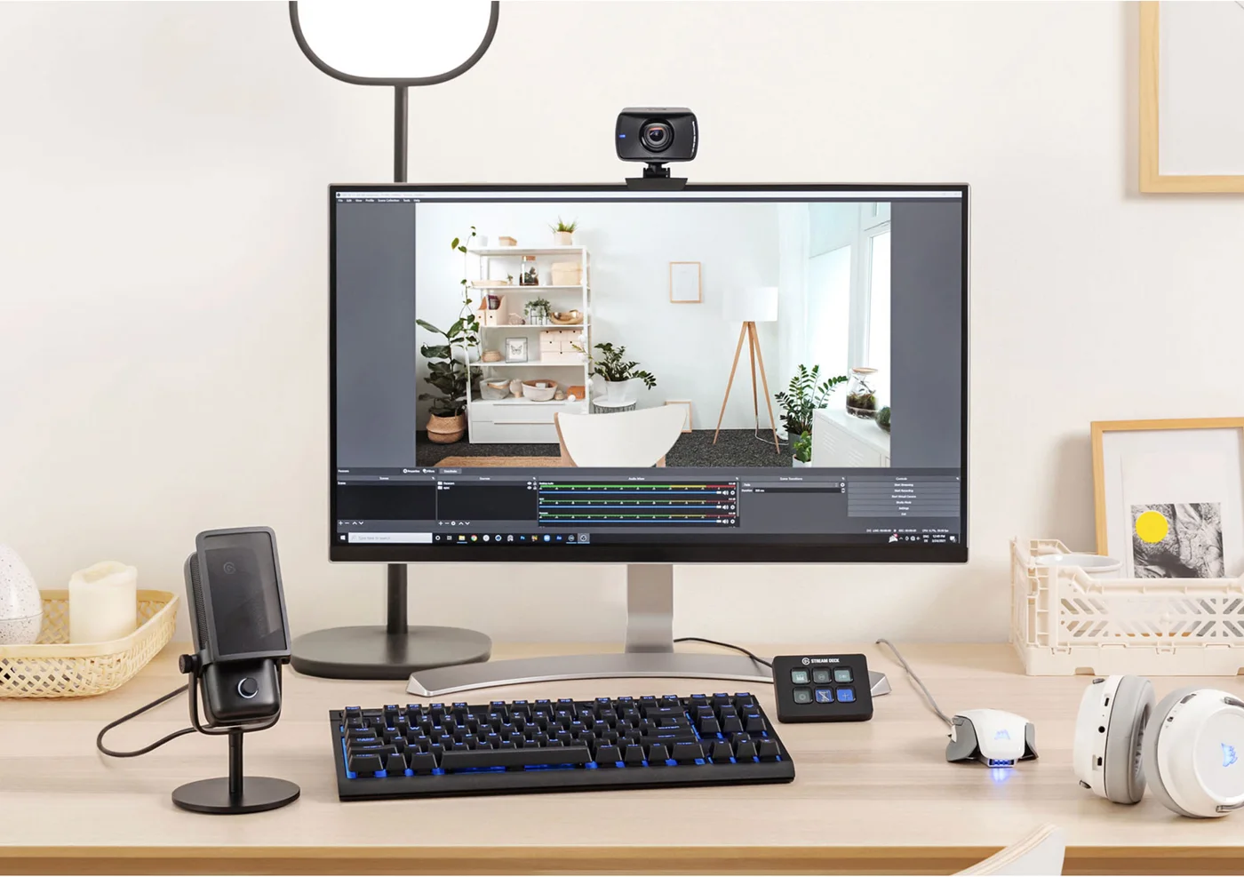 Manufacturer desk example showing the Mini in a working setup; computer, display and other accessories are not included.