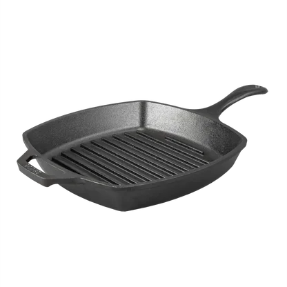 Lodge L8SGP3 square ridged grill pan; a silicone handle cover is not assumed included.