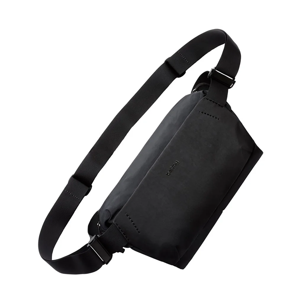 The selected 6L Black Venture Sling, SKU BMVA-BLK-228.
