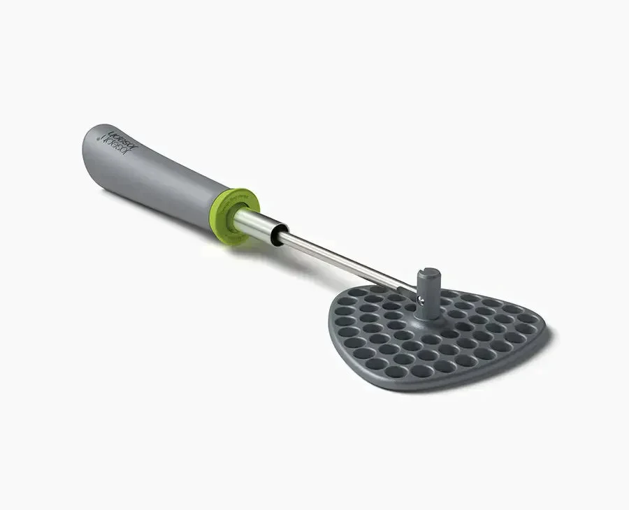 Green10161 Delta masher with its nylon plate set for use.