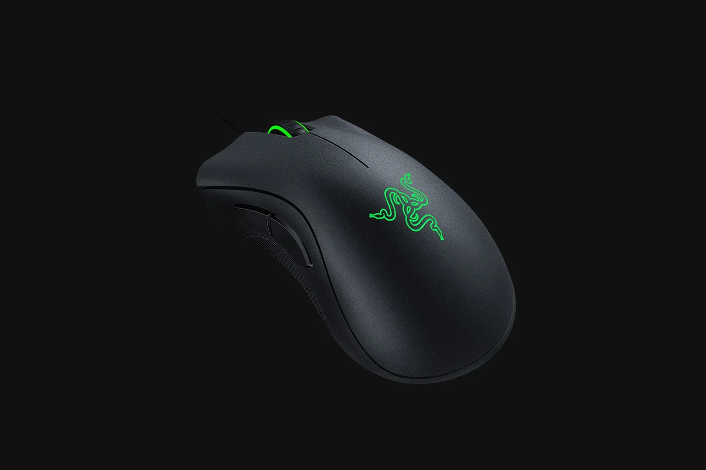 Rear angle of the rounded palm support; this is the Essential, not the reshaped DeathAdder V3.
