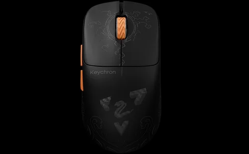 Overhead black G3 photograph shows the engraved pattern and orange wheel.
