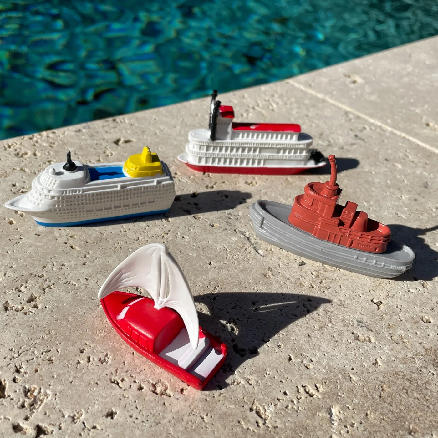 In the Water TOOB 11-Vessel Set — manufacturer reference view 7 — staged scenery not included