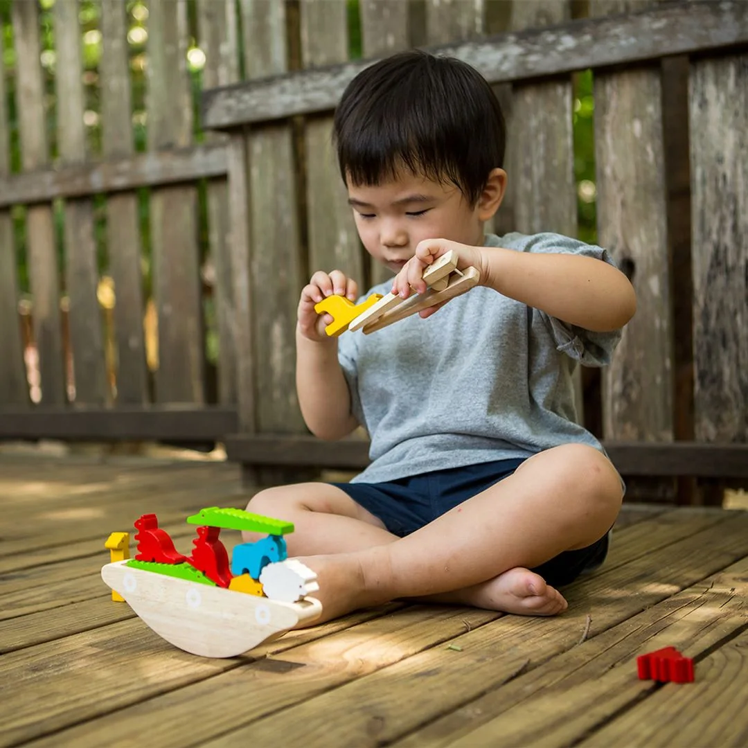 Balancing Boat Wooden Game 5136 — manufacturer reference view 2