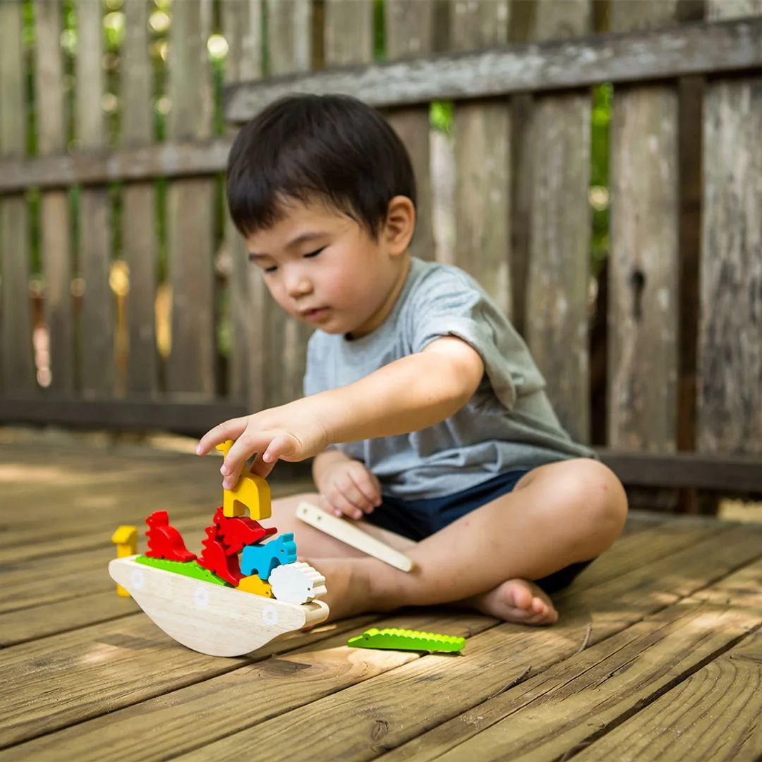 Balancing Boat Wooden Game 5136 — manufacturer reference view 3