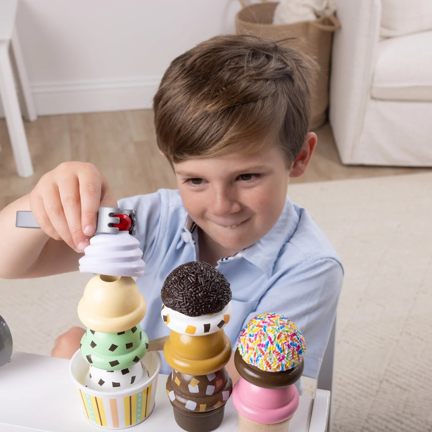 Wooden Scoop & Serve Ice Cream Counter, 28 Pieces — manufacturer reference view 6