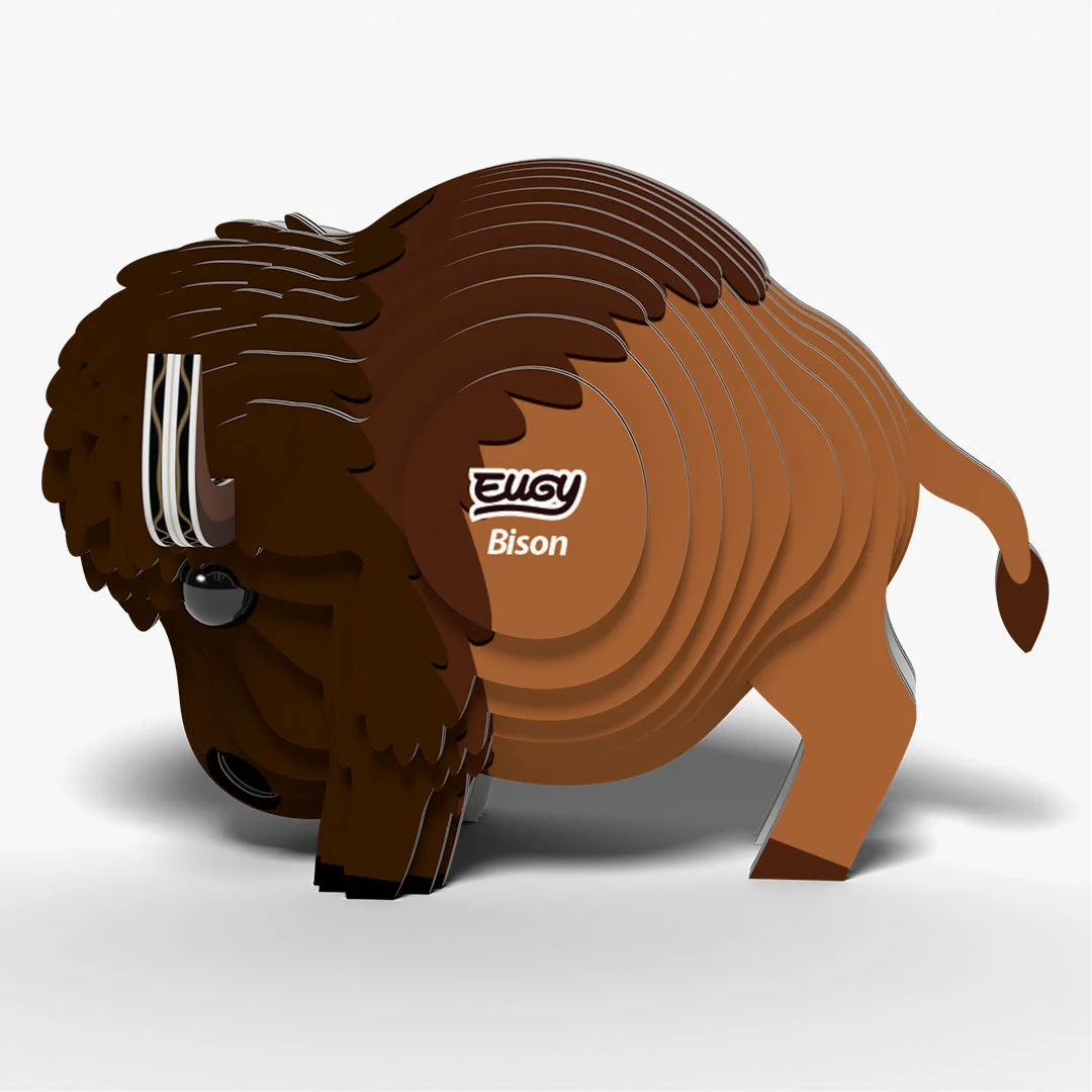 Bison 045 Paper Craft Kit — manufacturer reference view 3 — assembled reference model; supplied as a kit