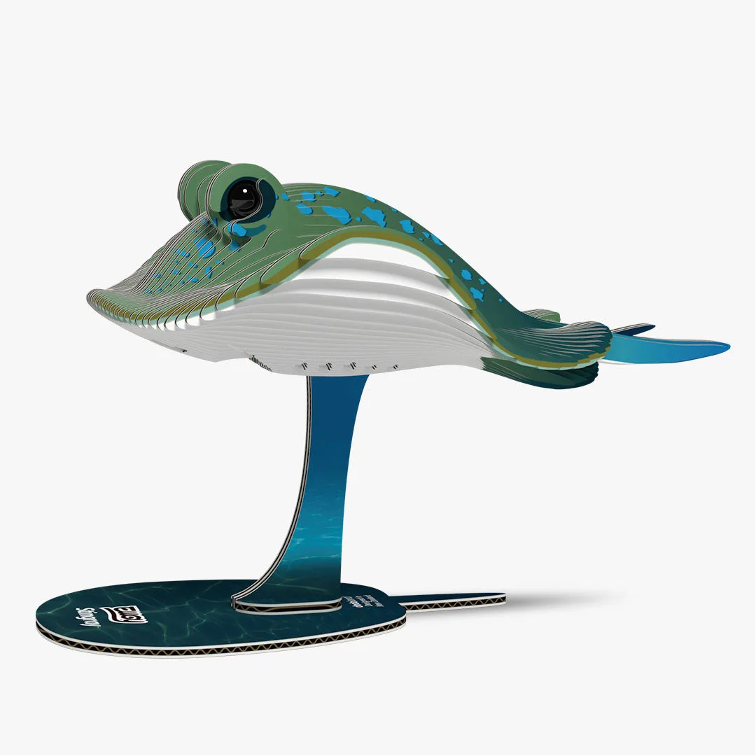 Stingray 102 Layered Paper 3D Puzzle Kit — manufacturer reference view 1 — assembled or exploded reference of an unassembled paper kit