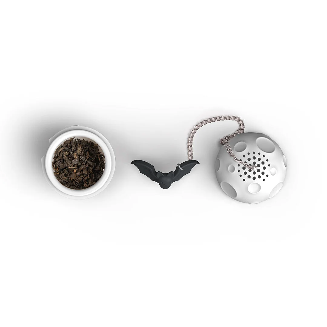Moonlit Bat and Moon Tea Infuser OT1479 — manufacturer reference view 4