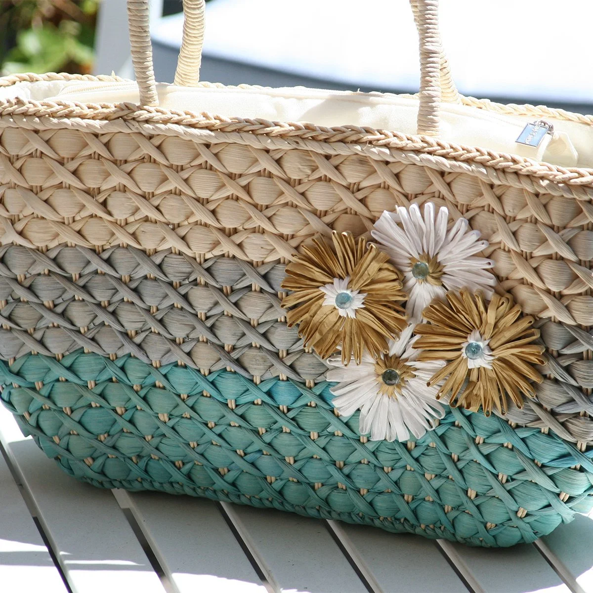 Hana-Ami finished project example — project, fibres and accessories not included