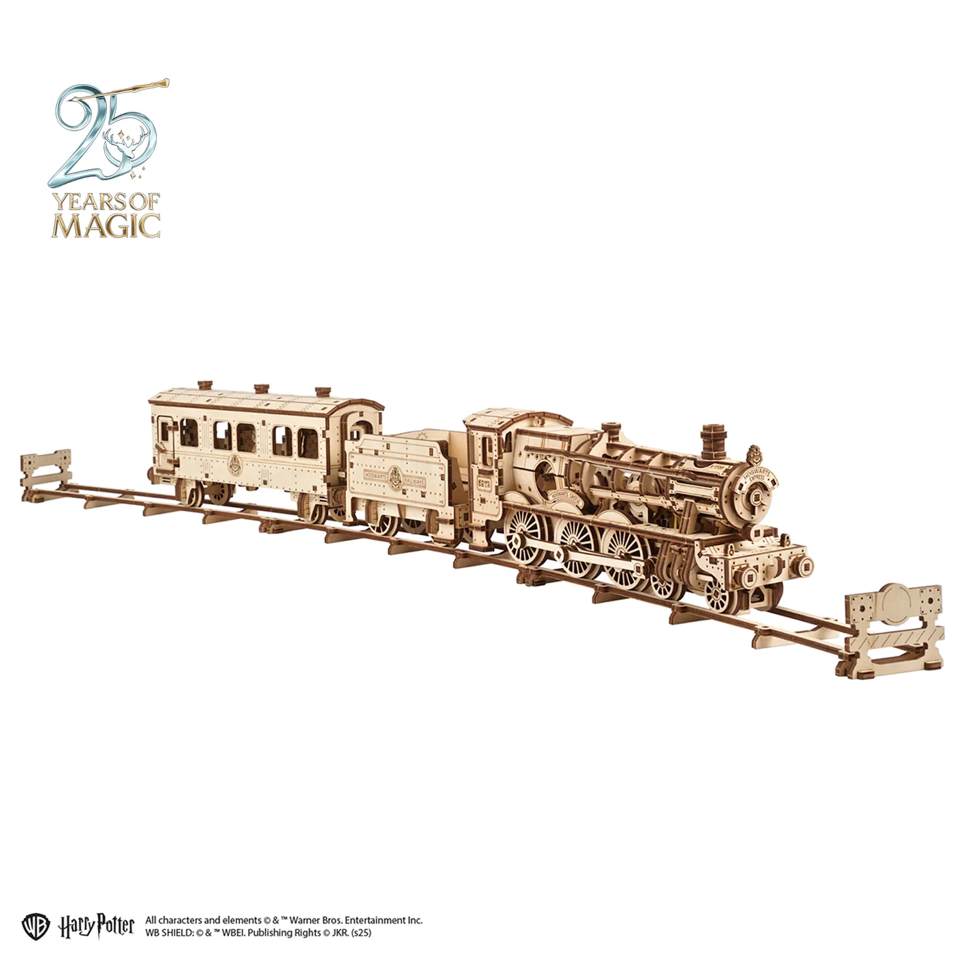 UGEARS — complete locomotive tender and carriage