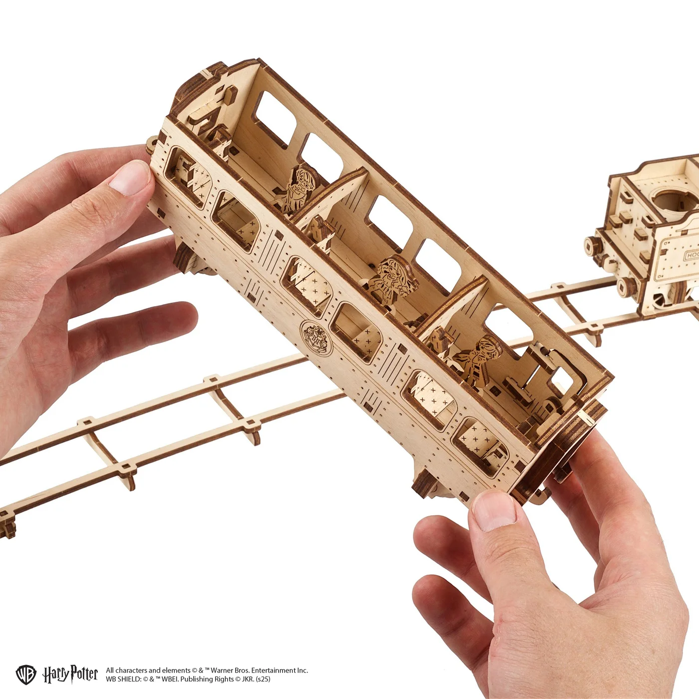 UGEARS — manufacturer removable-roof demonstration