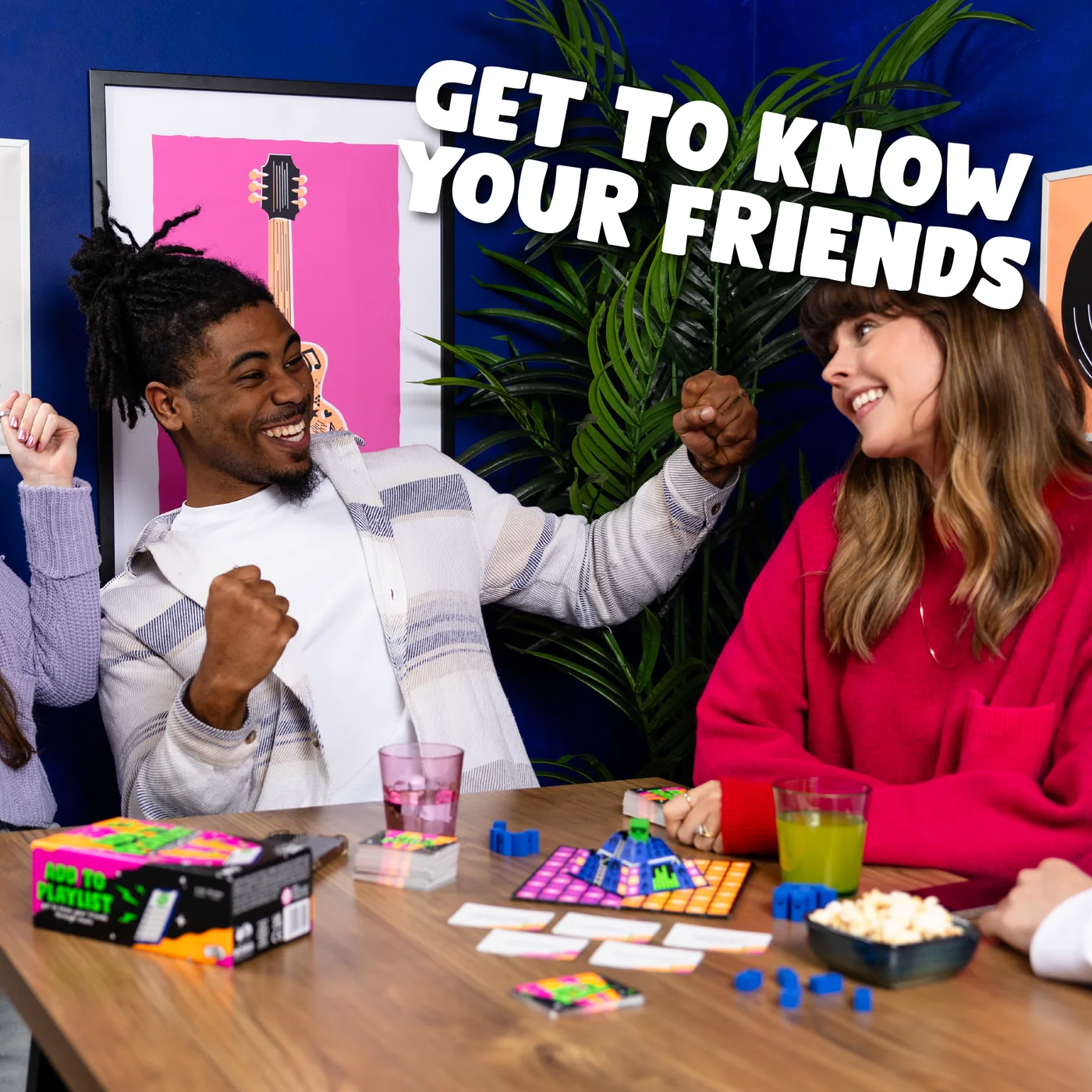 Manufacturer staged group-play scene — not a Findweave game session