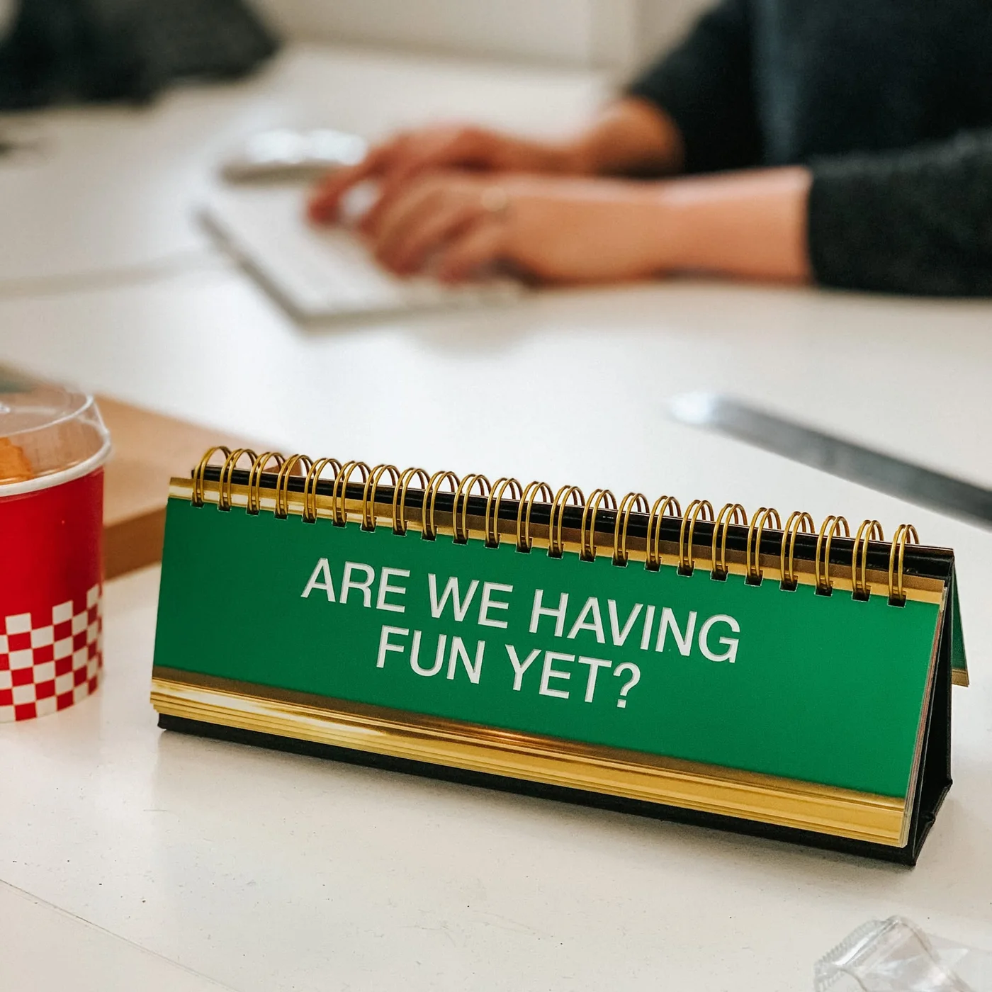Daily Desk Plaque Desktop Flip Book 5280884 — manufacturer gallery view 3