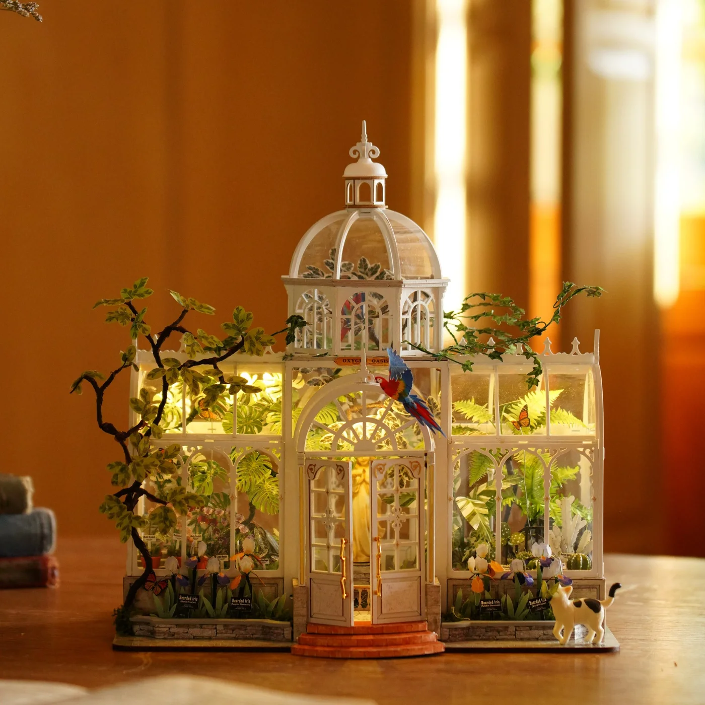 Oxygen Oasis Miniature Greenhouse DH102 — manufacturer gallery view 11