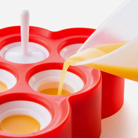 Manufacturer filling demonstration