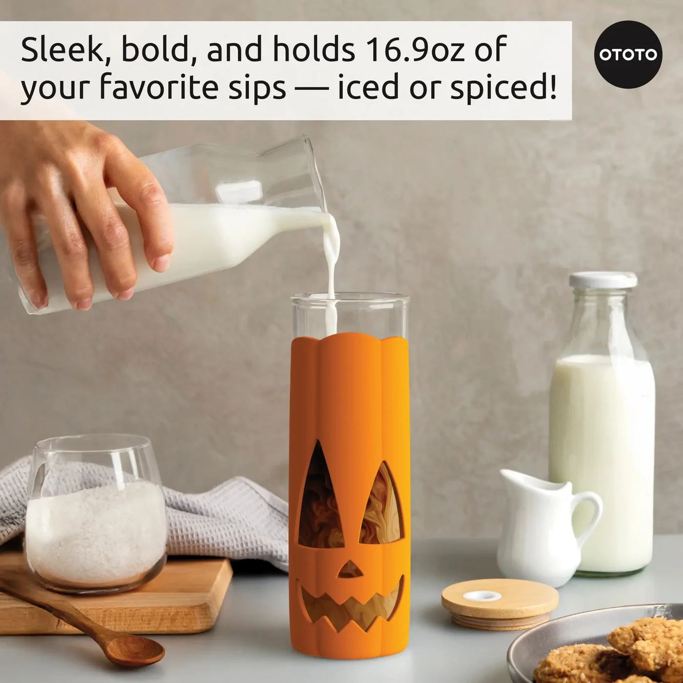 maker 16.9 oz serving demonstration
